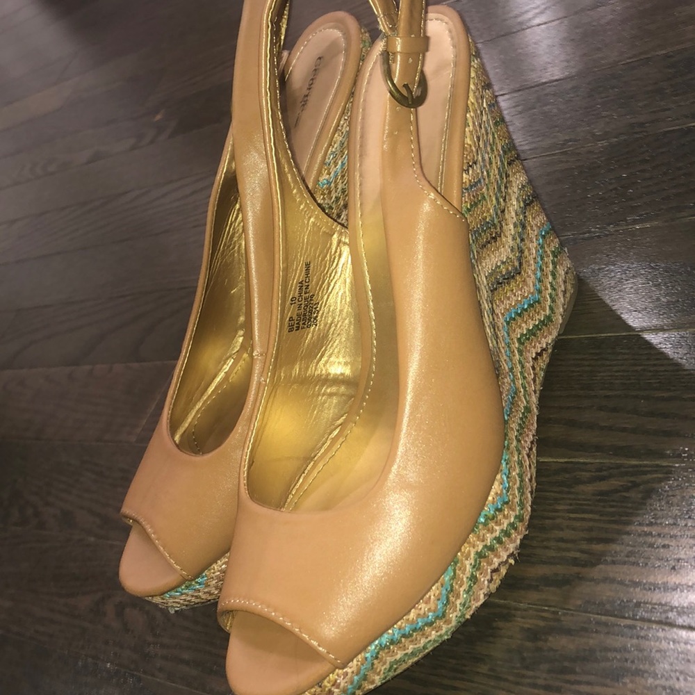 Nude high sandals 👡
